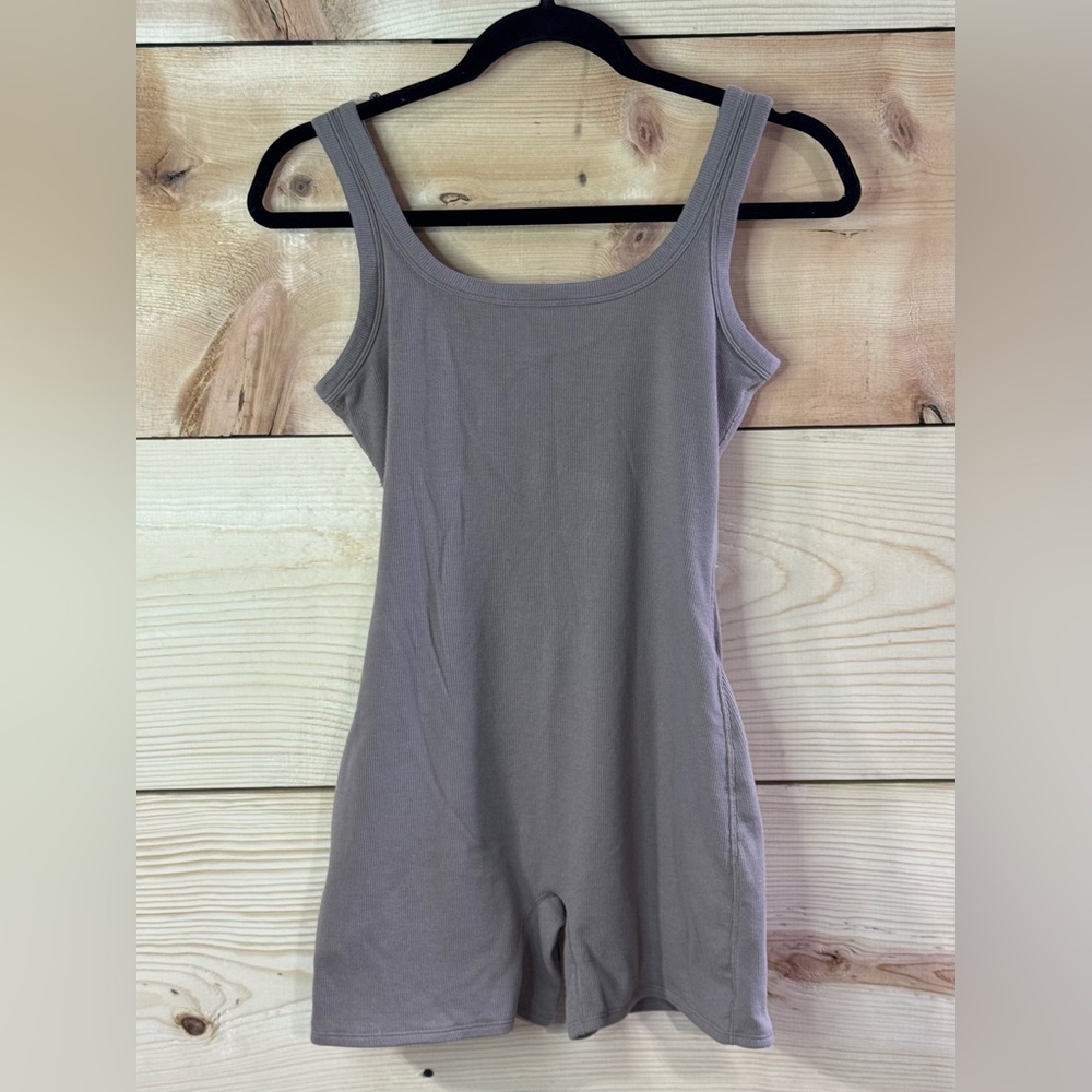SKIMS Ribbed Bodysuit - Picture 2 of 3